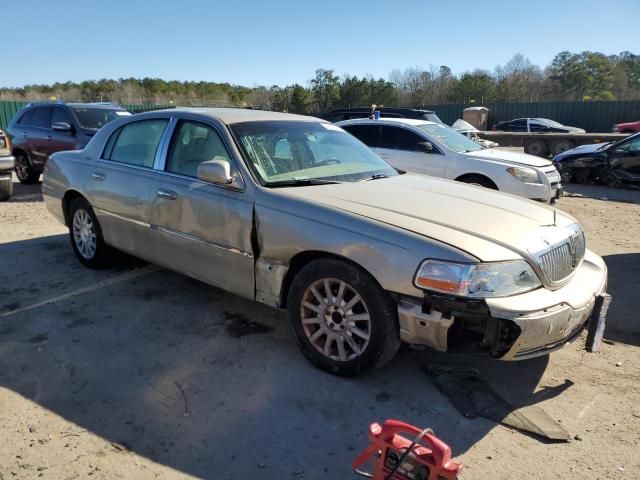 2007 Lincoln Town Car Signature