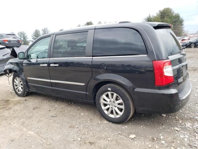 2015 Chrysler Town & Country Limited Platinum