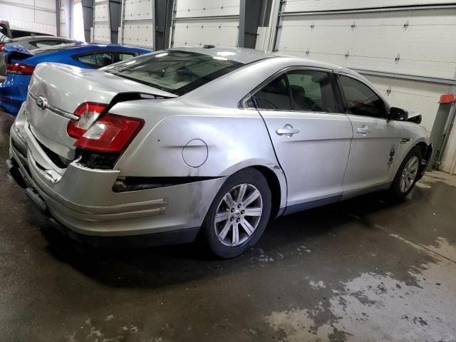 2011 Ford Taurus SE