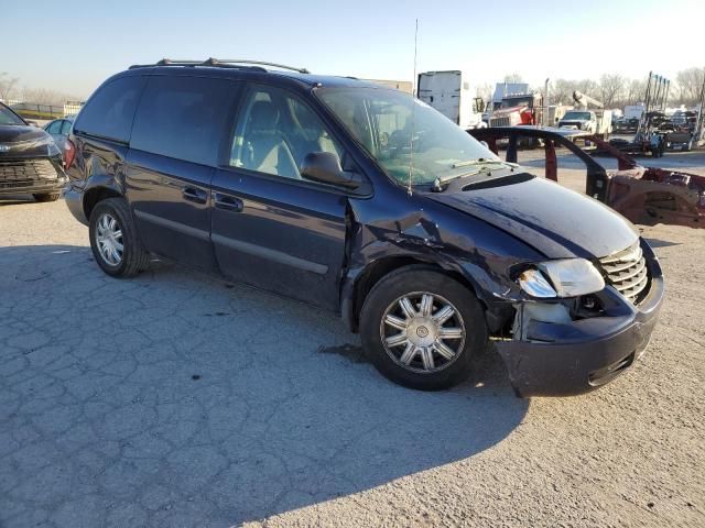 2005 Chrysler Town & Country