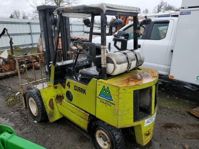 1988 Clark Forklift Forklift