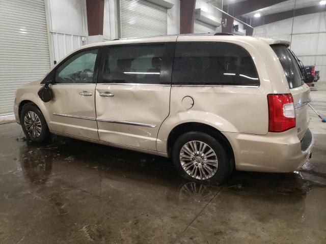 2015 Chrysler Town & Country Limited Platinum