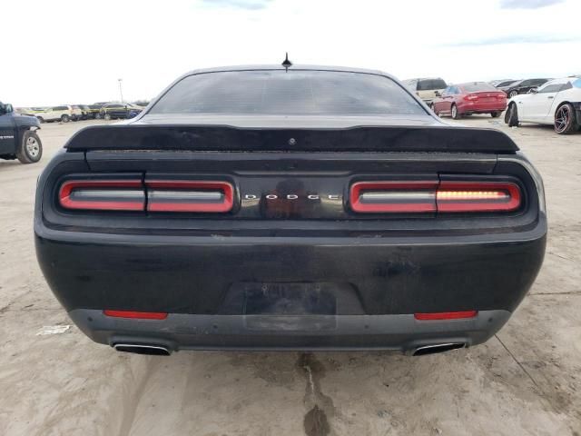 2015 Dodge Challenger SXT Plus