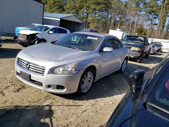 2012 Nissan Maxima S