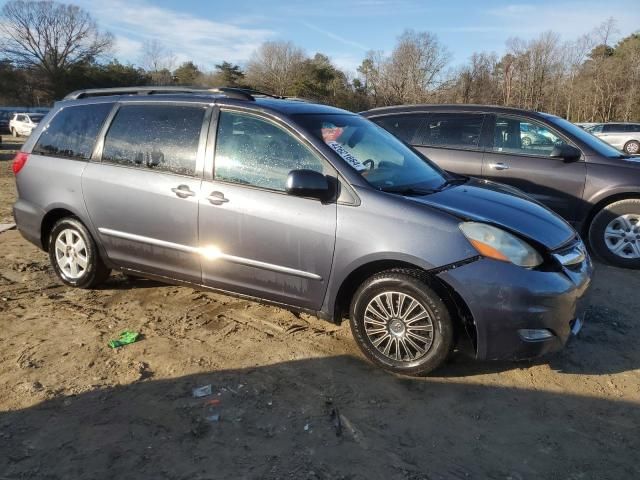 2006 Toyota Sienna XLE