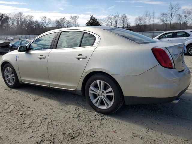 2010 Lincoln MKS