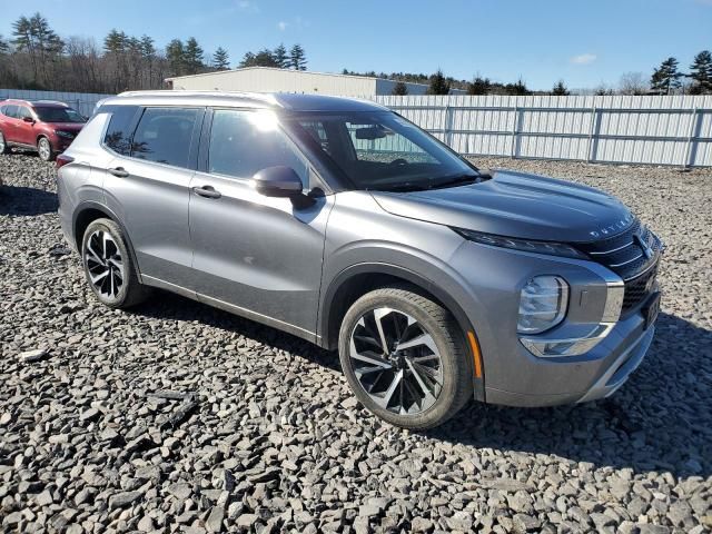 2022 Mitsubishi Outlander SEL