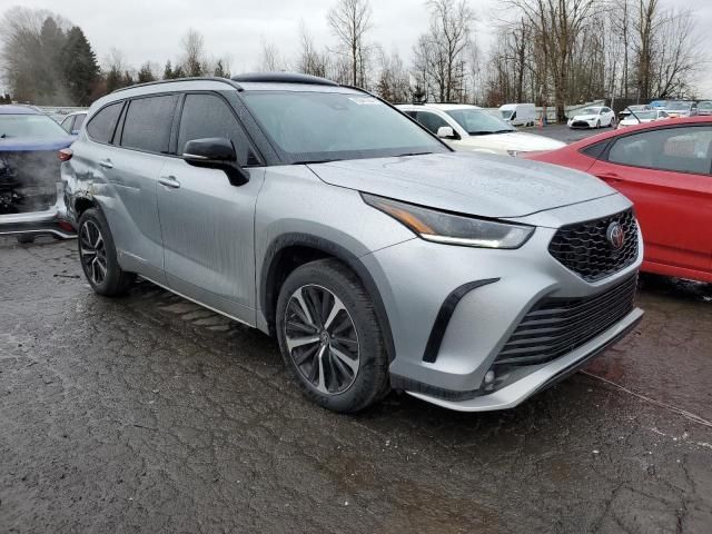 2022 Toyota Highlander XSE