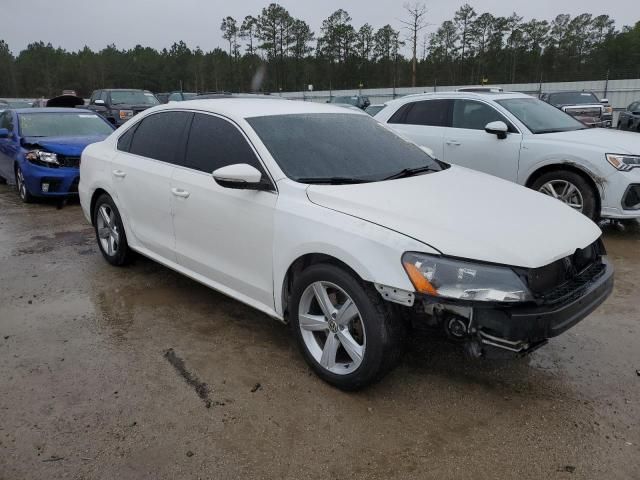 2012 Volkswagen Passat SE