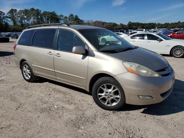 2006 Toyota Sienna XLE