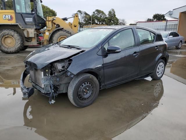 2016 Toyota Prius C