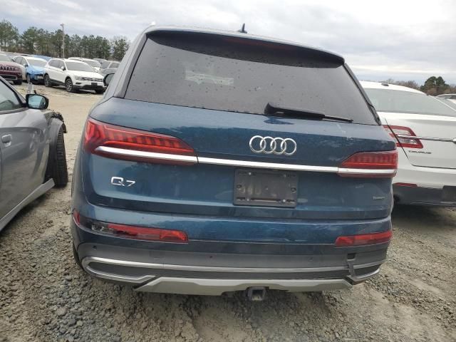 2020 Audi Q7 Premium Plus