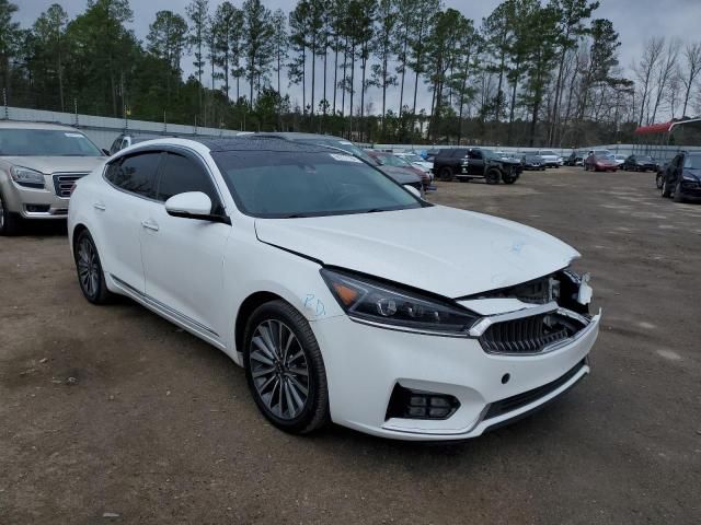 2017 KIA Cadenza Premium