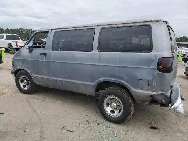 1996 Dodge RAM Wagon B1500