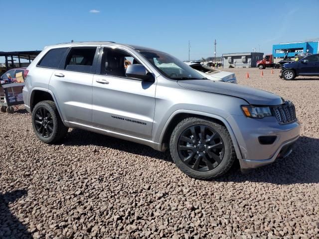 2020 Jeep Grand Cherokee Laredo