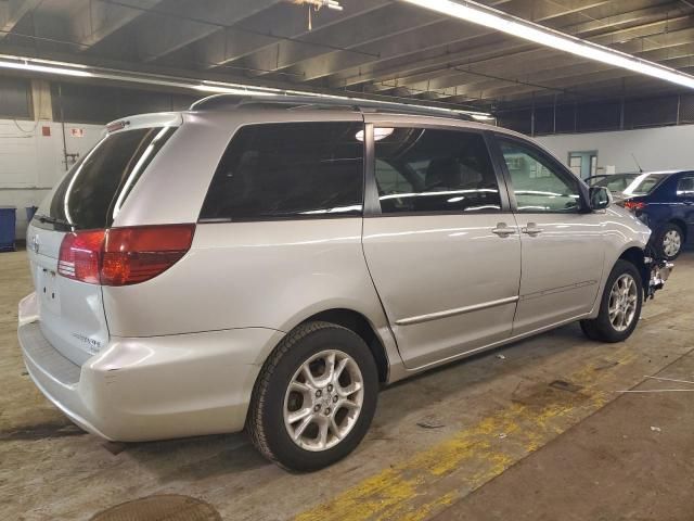 2005 Toyota Sienna XLE