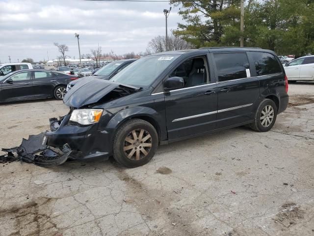 2013 Chrysler Town & Country Touring