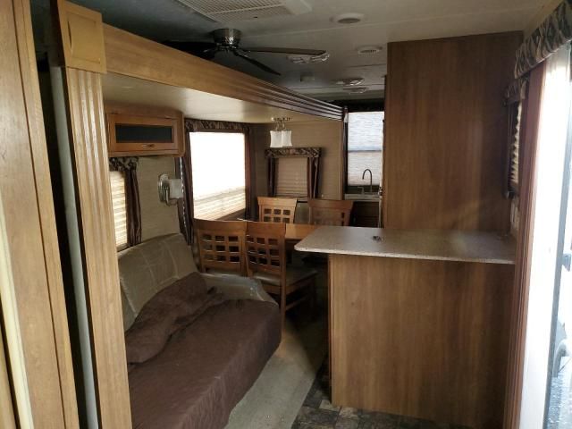 2015 Coachmen Camper