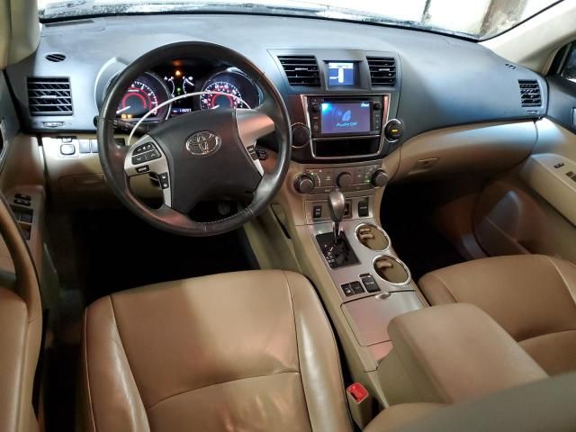 2013 Toyota Highlander Base