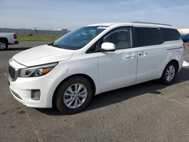 2016 KIA Sedona LX