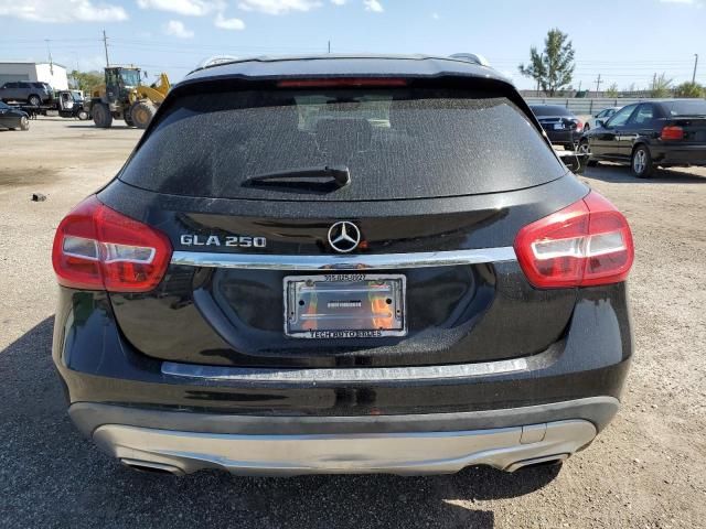 2016 Mercedes-Benz GLA 250