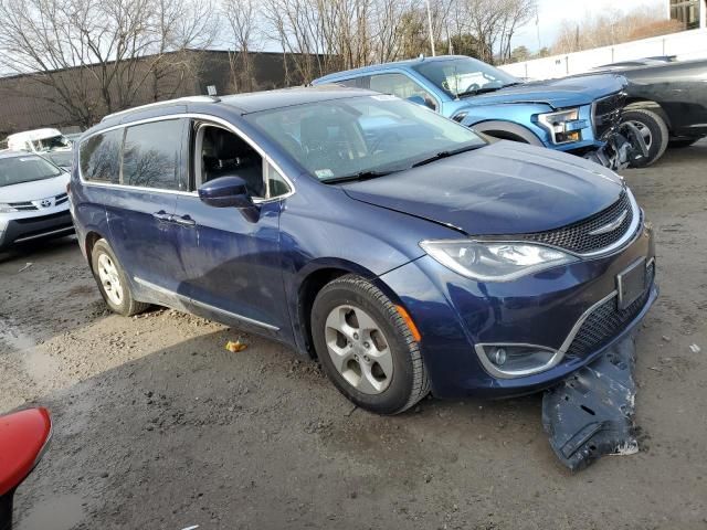 2017 Chrysler Pacifica Touring L Plus