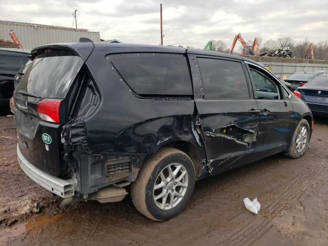 2017 Chrysler Pacifica LX