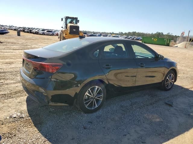 2023 KIA Forte LX