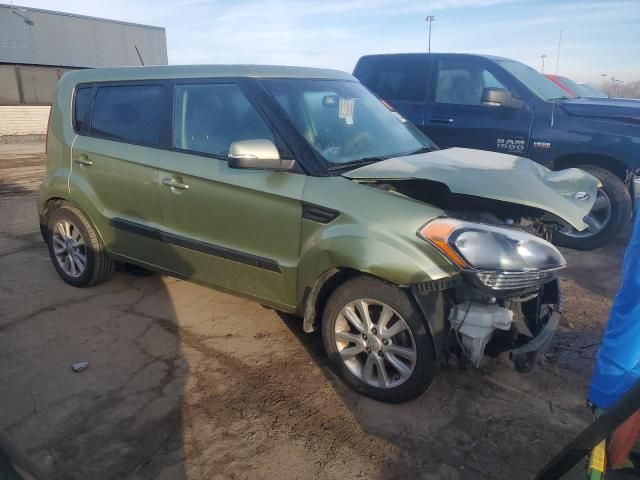 2013 KIA Soul +