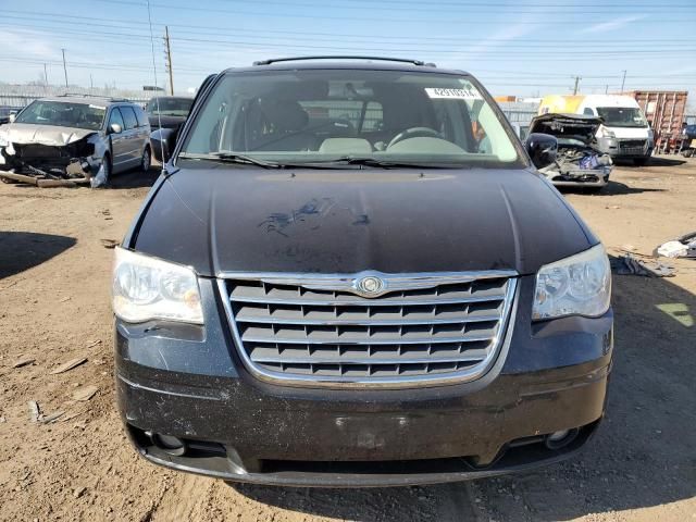 2010 Chrysler Town & Country Touring