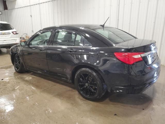 2013 Chrysler 200 Touring