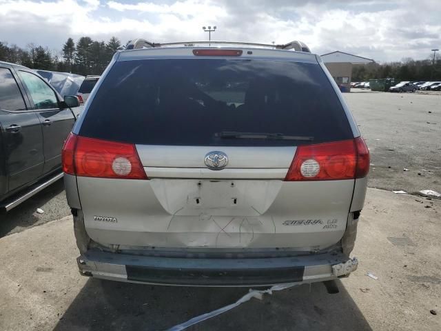 2006 Toyota Sienna LE