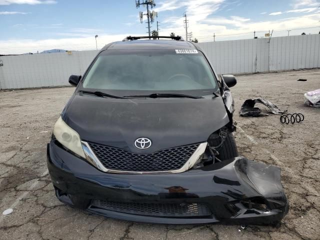 2012 Toyota Sienna LE