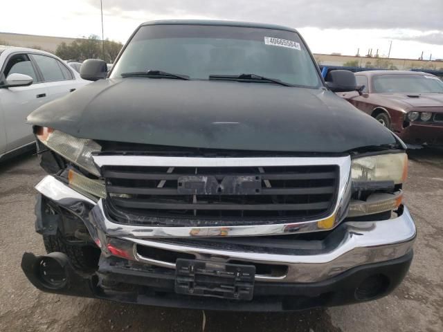 2005 GMC New Sierra C1500