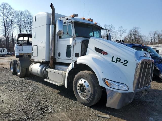 2011 Peterbilt 386