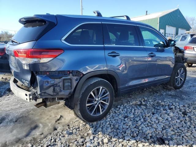 2018 Toyota Highlander SE