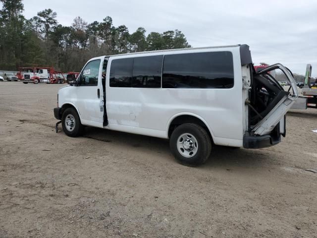 2017 Chevrolet Express G2500 LS