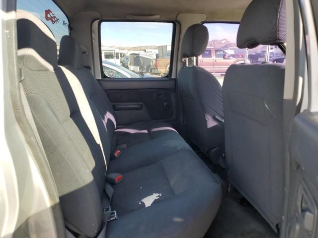 2004 Nissan Frontier Crew Cab XE V6