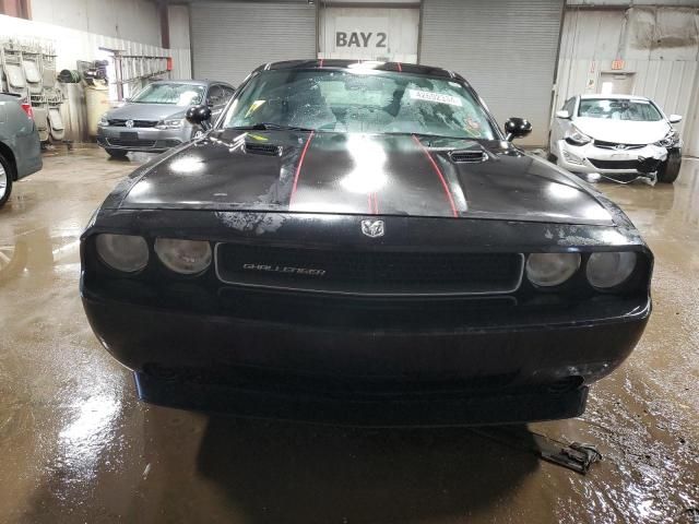 2010 Dodge Challenger SE