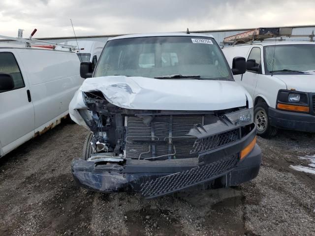 2020 Chevrolet Express G2500