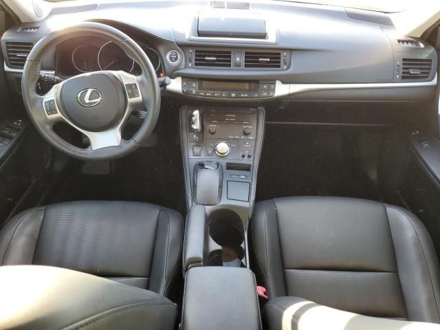 2013 Lexus CT 200