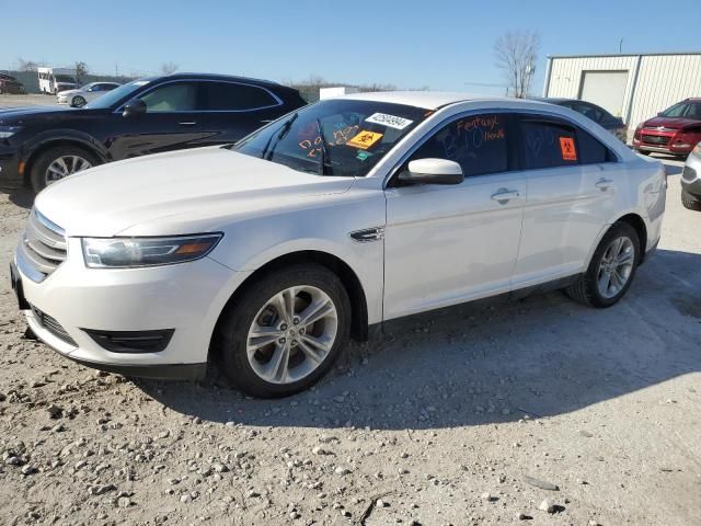 2016 Ford Taurus SEL