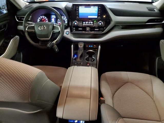 2022 Toyota Highlander L