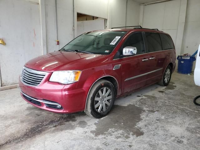 2015 Chrysler Town & Country Touring