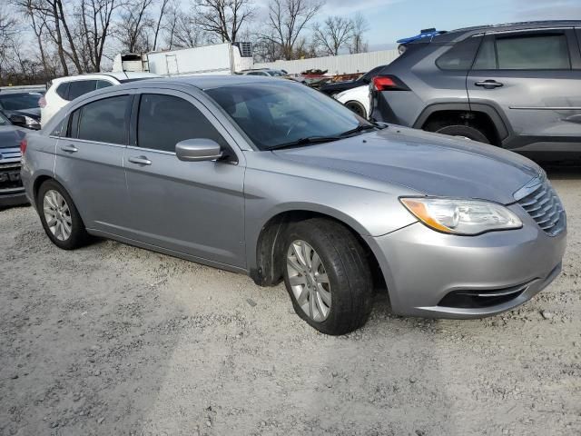 2013 Chrysler 200 Touring