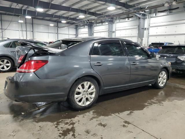 2010 Toyota Avalon XL