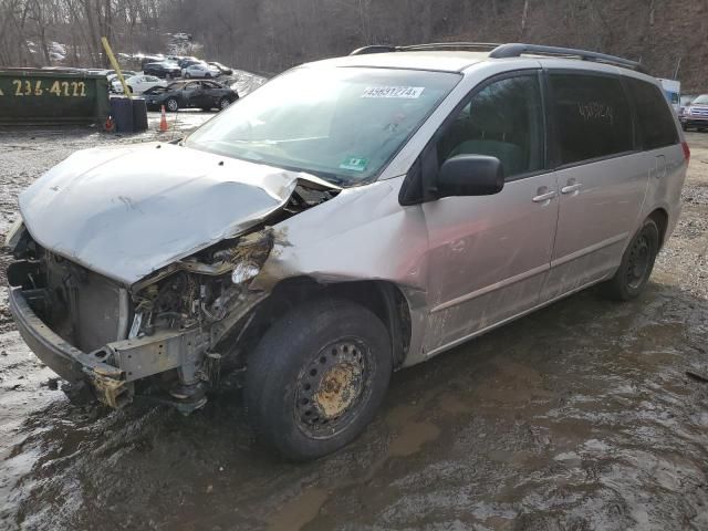 2008 Toyota Sienna CE