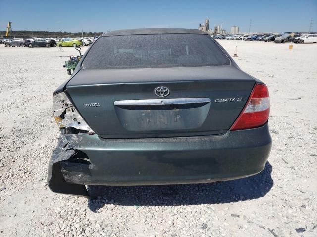 2004 Toyota Camry LE