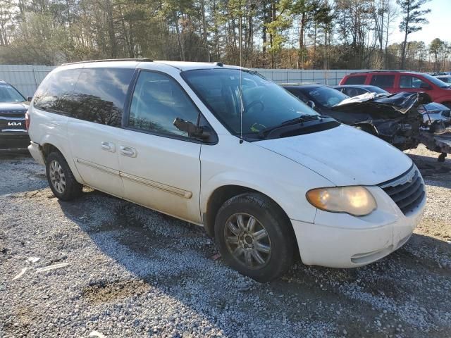 2005 Chrysler Town & Country Touring