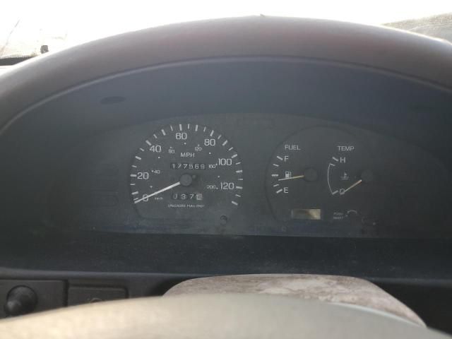 1993 Nissan Sentra E